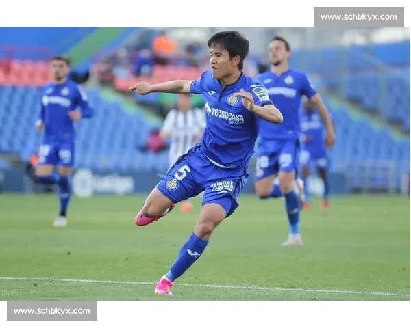 辽宁男篮阜新四国赛首秀！挑战西甲技术流与澳洲铁血防线